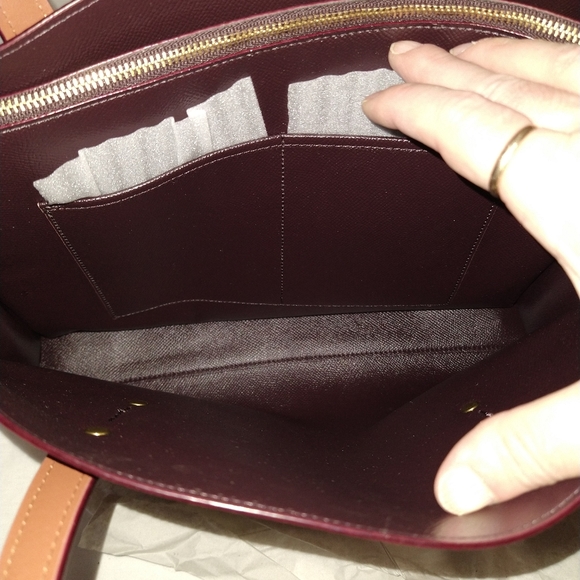 Sold**Charlie Carry All Signature "C" Tote Bag - Picture 16 of 16